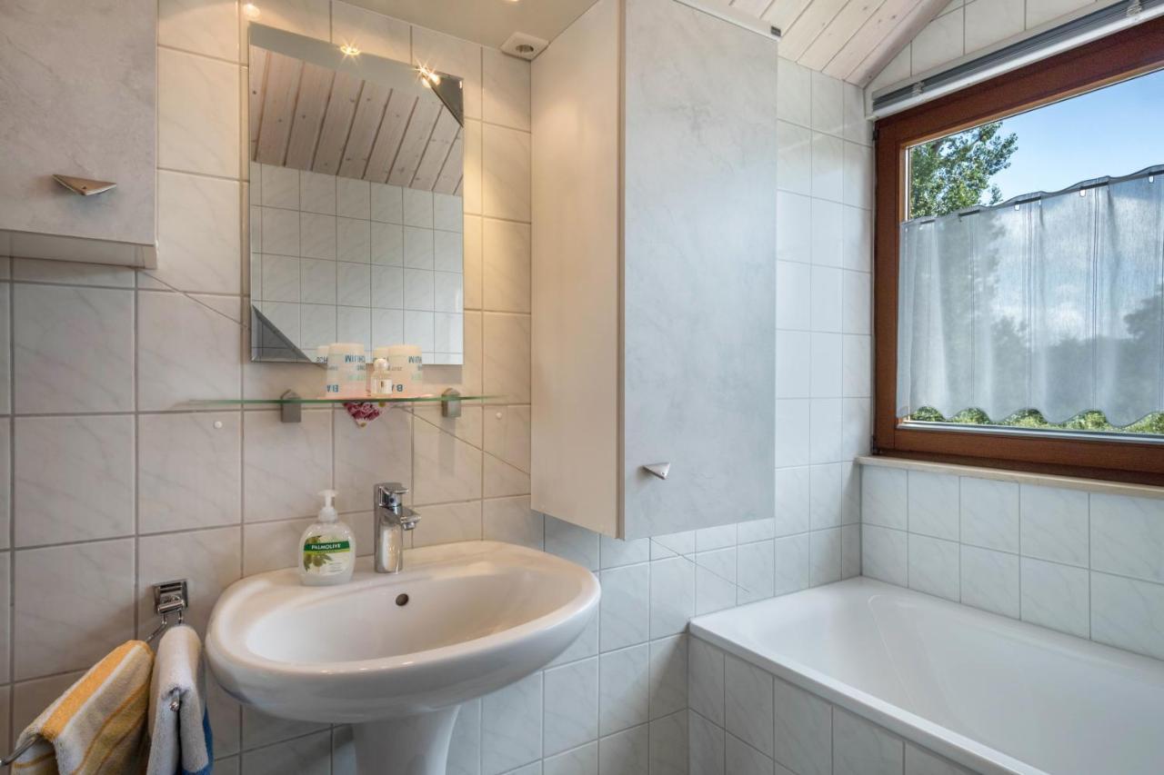 Haus Schussenblick Dg Apartman Eriskirch Kültér fotó